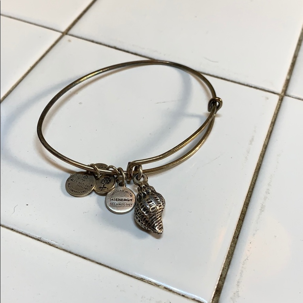 Alex and Ani Seashell bangle